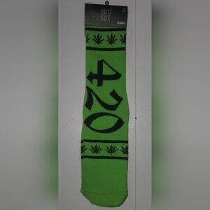 NWT 420 Long Neon Green Socks🌿